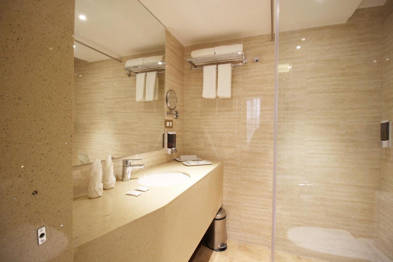 Hotel Jagadish International-Sankey Road Bangalore Ngoại thất bức ảnh