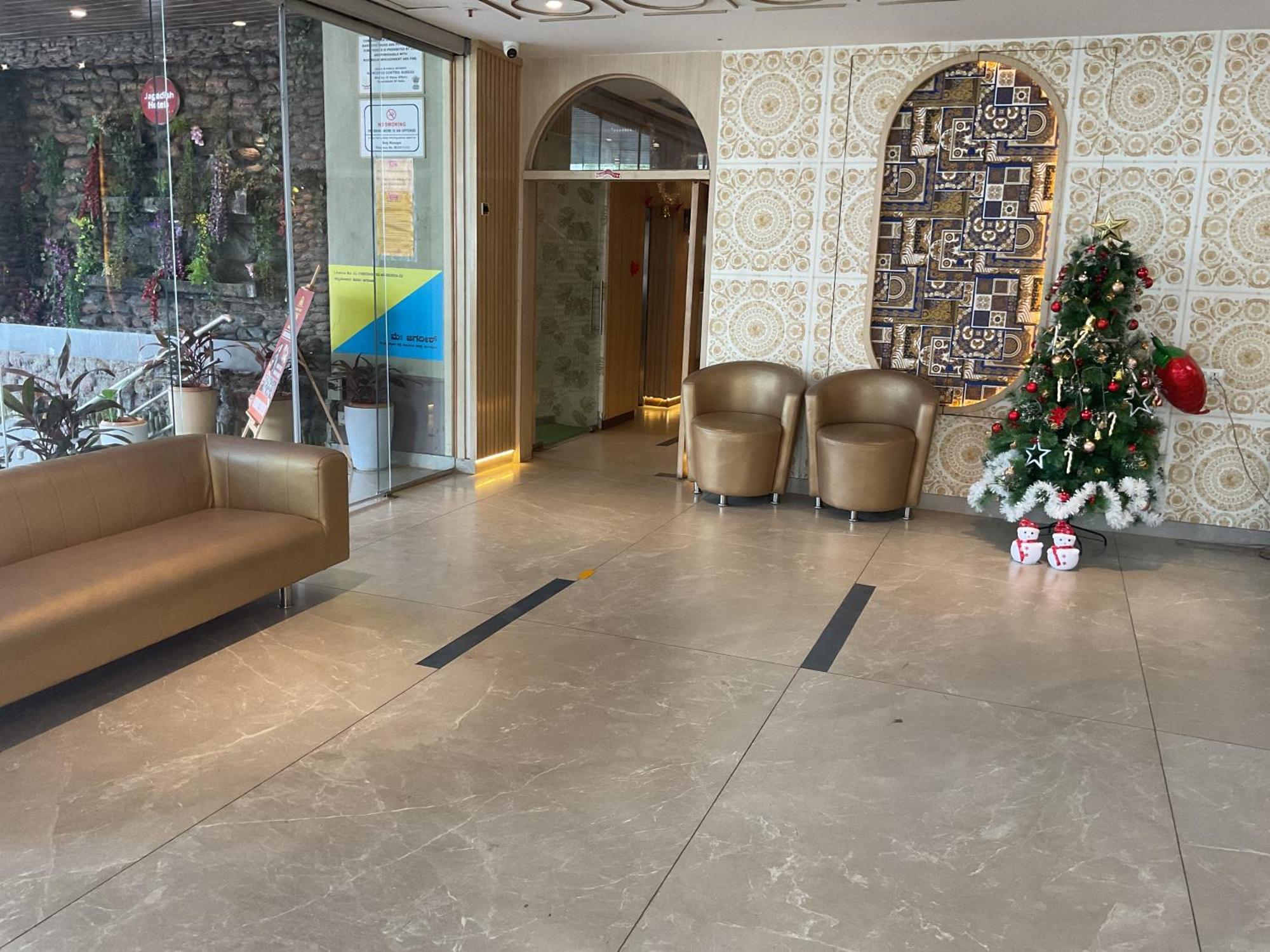 Hotel Jagadish International-Sankey Road Bangalore Ngoại thất bức ảnh